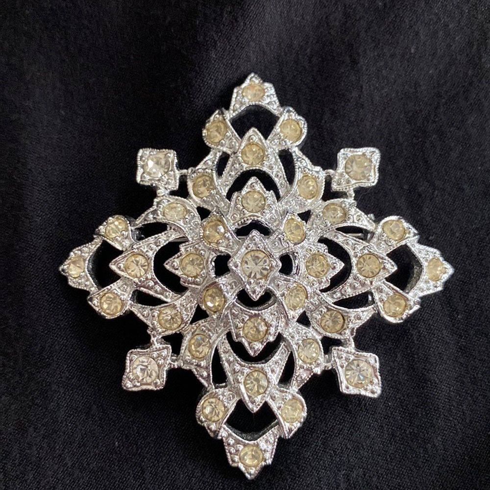 Vintage Silverstone Star with rhinestones